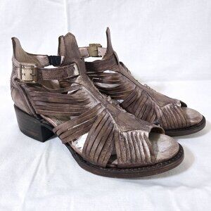 Freebird by Steven – Arrow sandal, like new, size 7